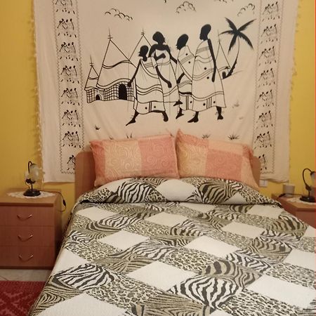 Casa Tildepino Davanti Al Fiume Temo Locazione Turistica Bosa Extérieur photo